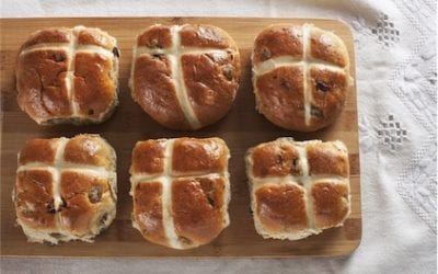 Why I make my own hot cross buns (with recipe included)