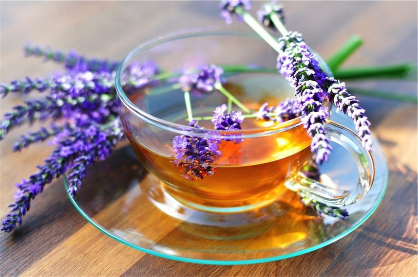 herbs for menopasue, lavender tea, naturoapth for menopause
